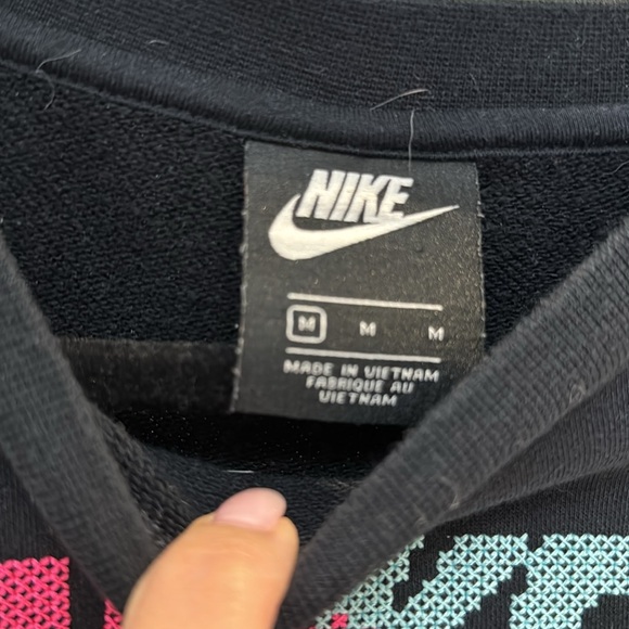 Nike sweater - Picture 3 of 5